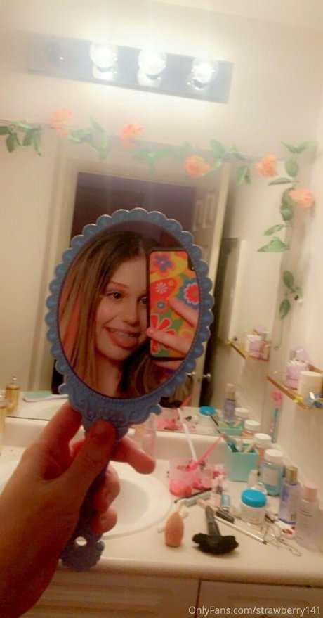 ebony smoking onlyfans free images