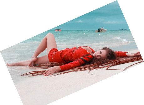 fat girls onlyfans hot nude photo