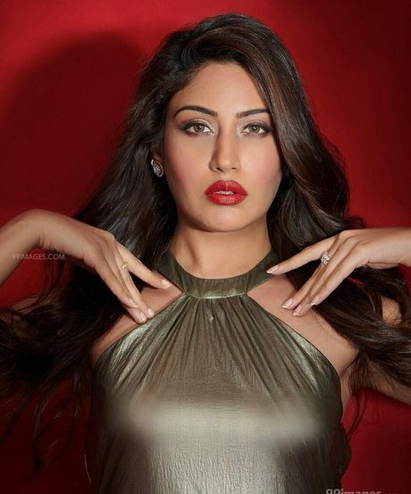 hairy legs onlyfans art nude photos