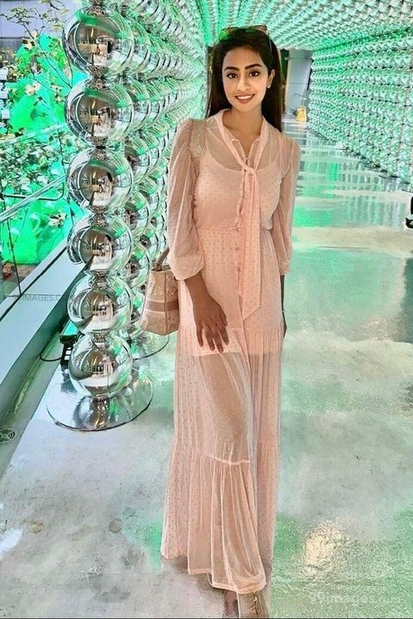 Musskan Sethi model exclusive photos