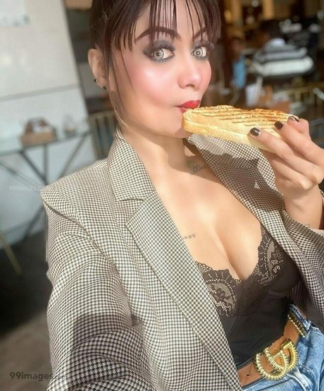 Suhaani Laskar model sex archive