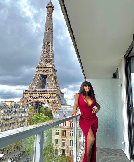 Krissttal Ruizz exclusive model gallery