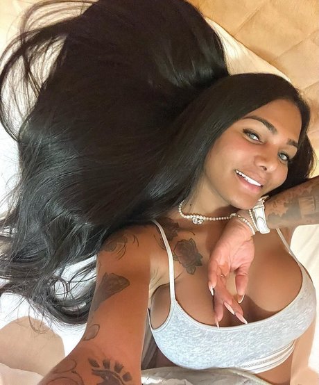 Krissttal Ruizz beautiful model pictures