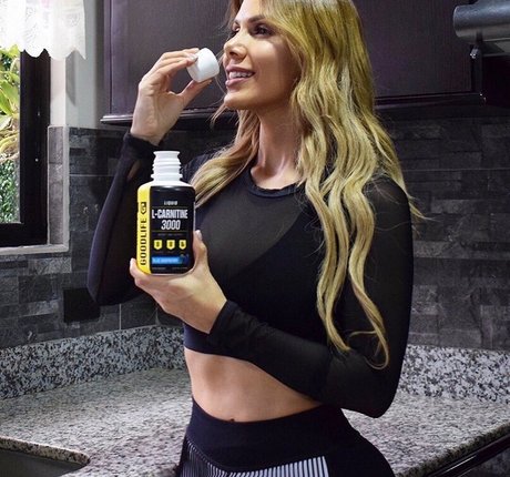 Ana Lucia Vega hd actress photo