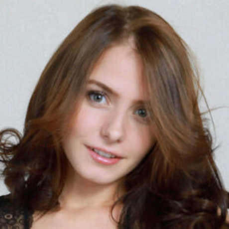 Dakota Pink pornographic model img