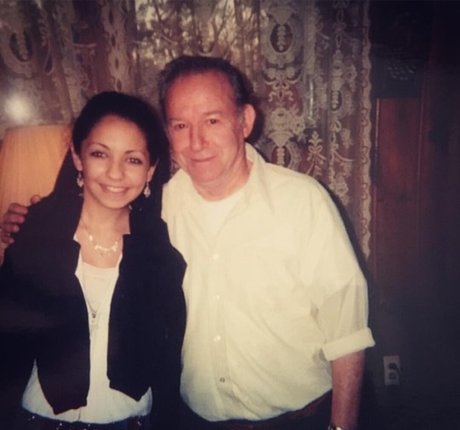 Monique poses model free img