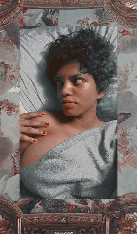 lily silcorr model hot pics