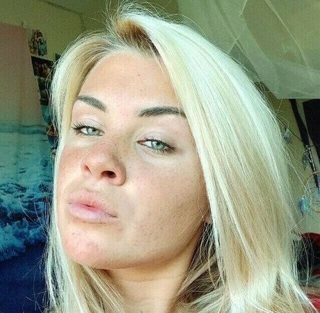 Sage Wiley star galleries