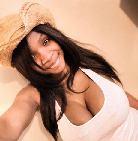 skinny milf onlyfans free naked galleries