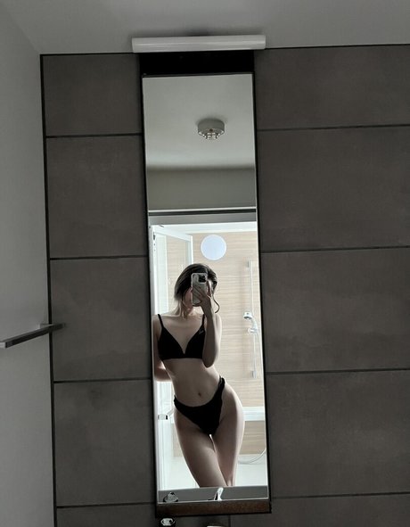 tatianmi star top pics