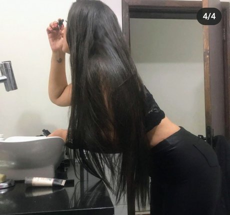 Jee Trindade star nice photos