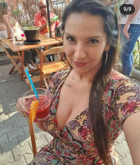 Jee Trindade star nudes archive