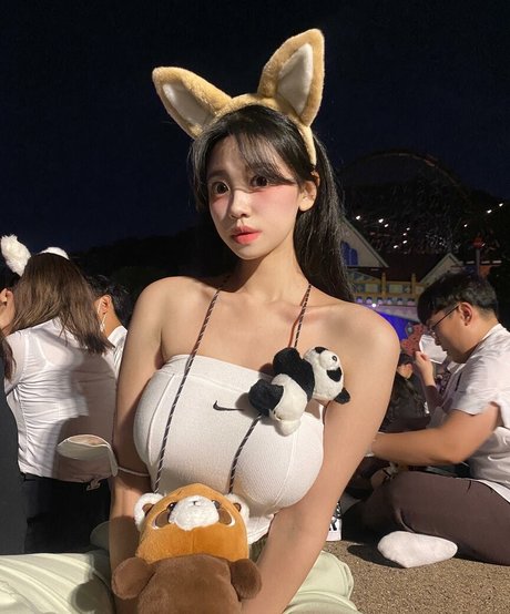 h___xee star hd pics