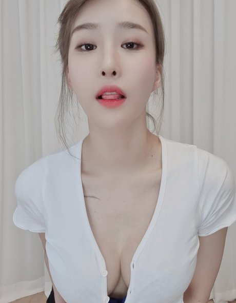 sa a 529 top pornstar image