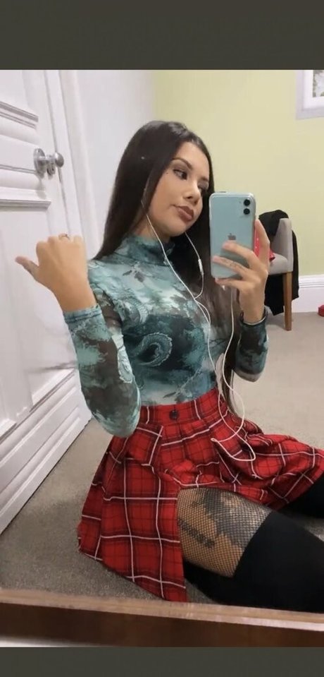 Smileyrileyxx hot actress gallery