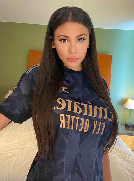 Smileyrileyxx beautiful actress photo