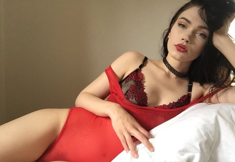 mothandrust model hot photos