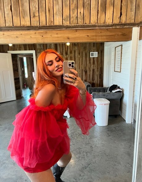 blonde babe onlyfans sex archive