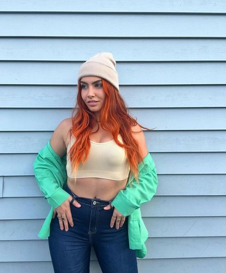 Alicia Atout model best galleries