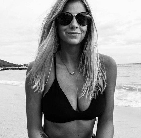 Riss Mariss star nice image