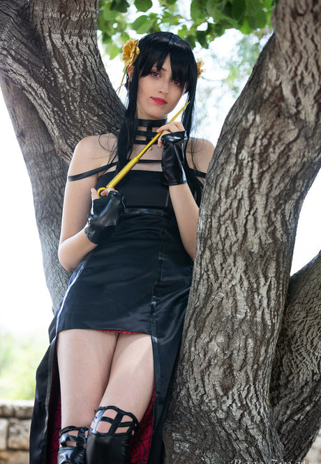 Adiyan free model picture