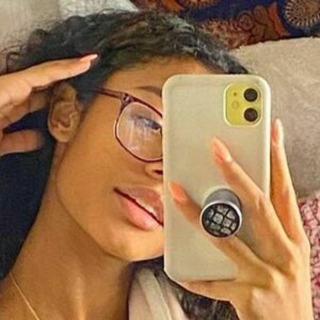 trulyissa pornographic actress photo