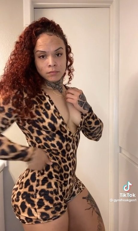 Gymfreakgen1 pornstar top photo