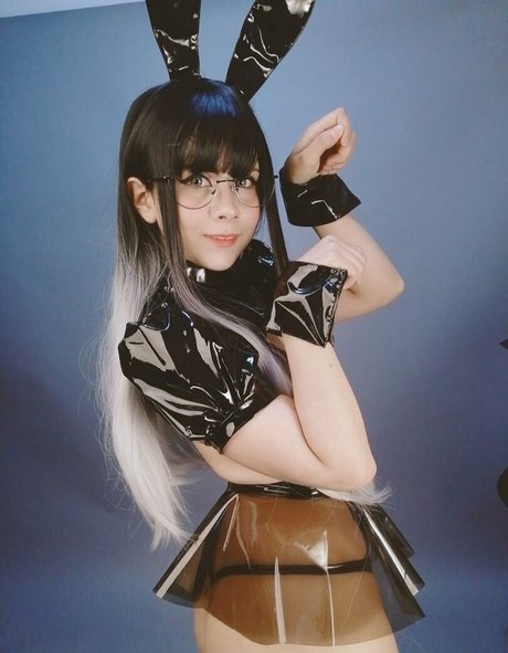 whiterabbit exe actress archive