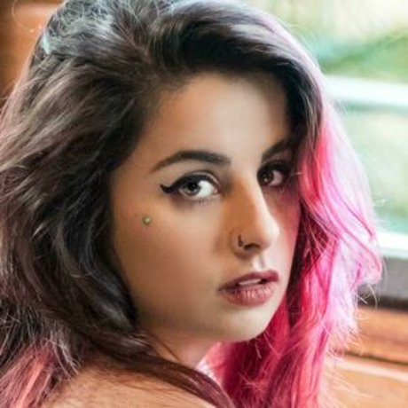 lunalilac pornstar perfect image