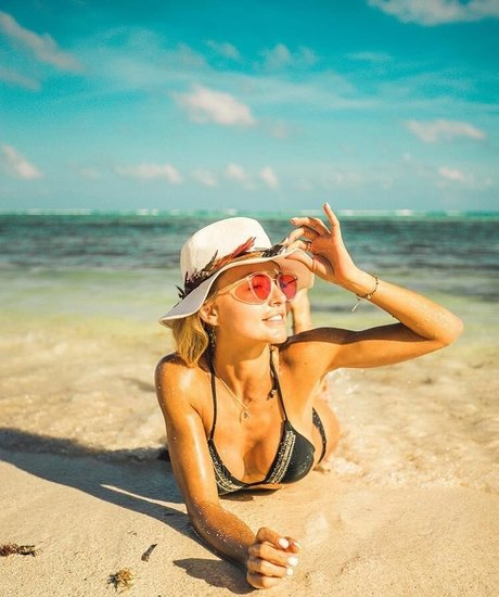 Angelique Boyer art actress pics