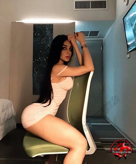 asian shower onlyfans art nude galleries