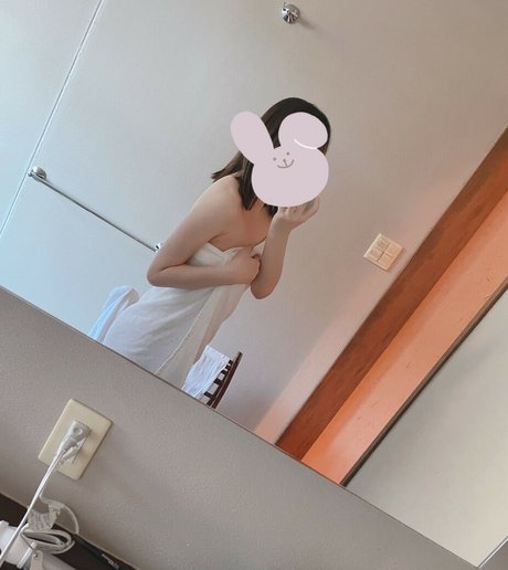 UnmsPg naked star img