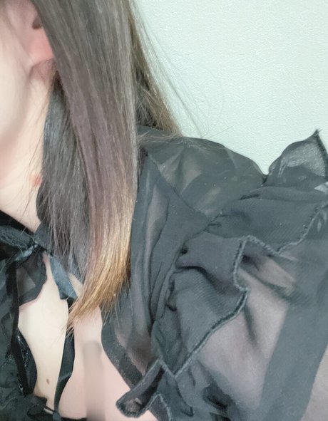 UnmsPg pornographic star image