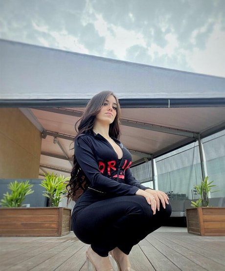 fansly onlyfans free photo