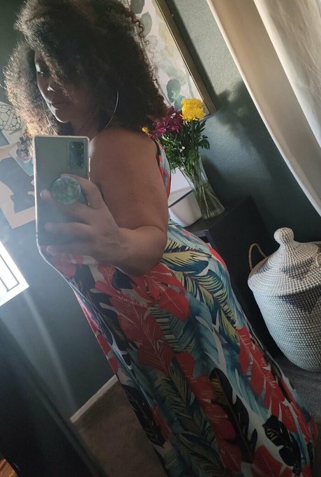 pregnant asian onlyfans free nude picture