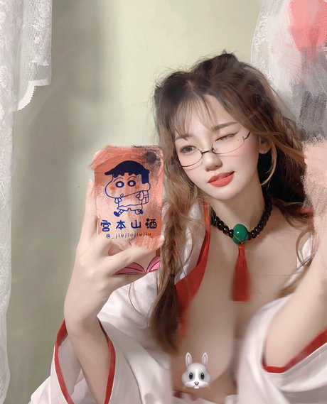 Bubble La nudes star img