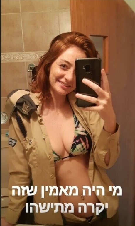 Liora Fin model art images