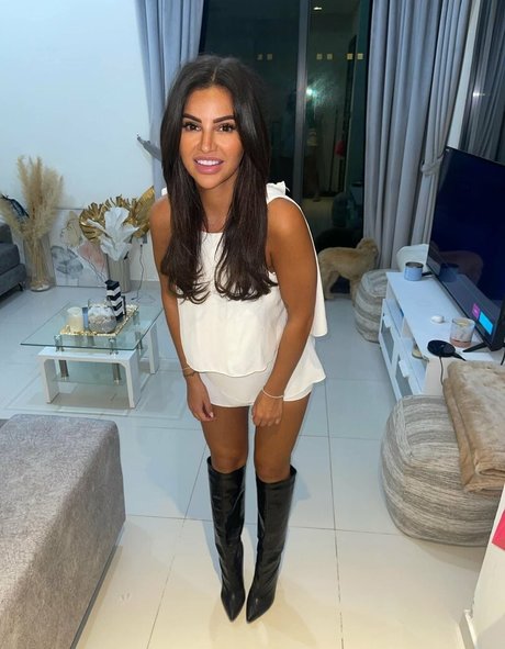 Chelsea Scott exclusive pornstar img