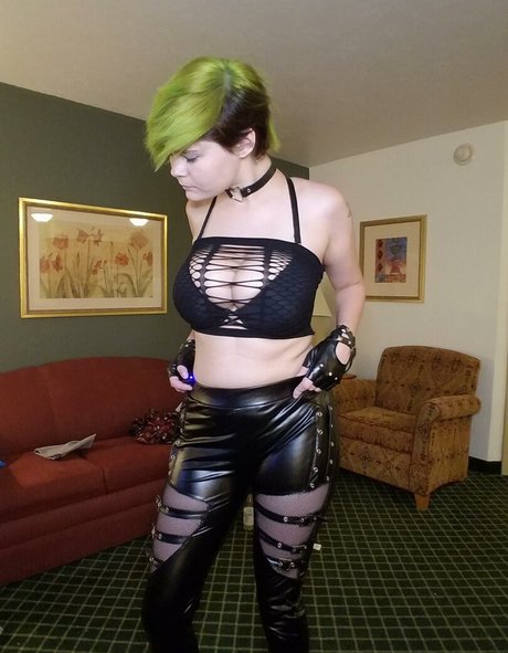 NovaSquid star erotic img