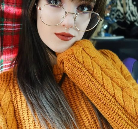 Ashi xxx pornstar image