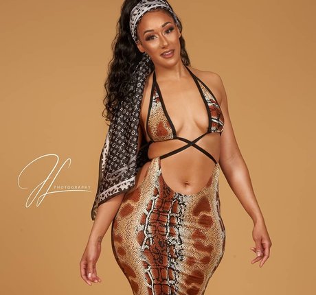 Cleo Cakes pornstar perfect pictures