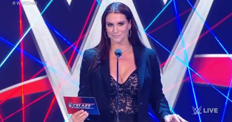 Stephanie McMahon nude actress image