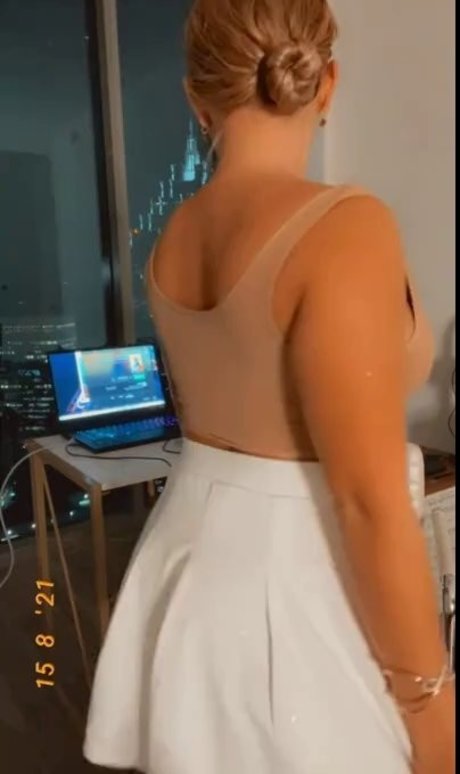 realzoieburgher_ pretty star pictures