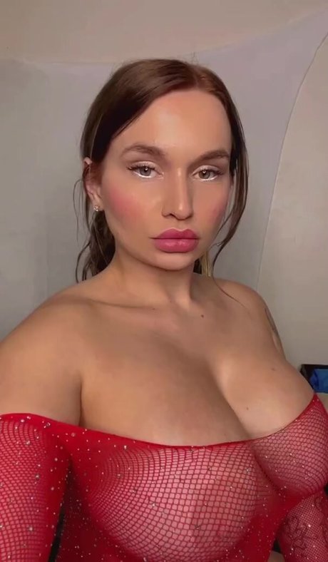 realzoieburgher_ actress archive