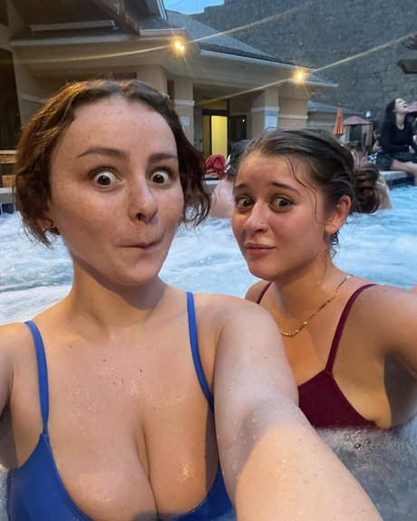 Brooklyn Figley adult model img