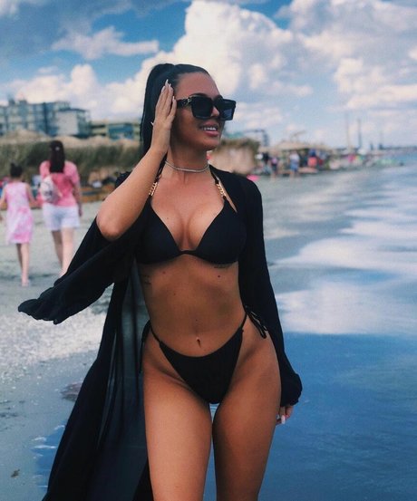 andra dumi pornstar hot pics