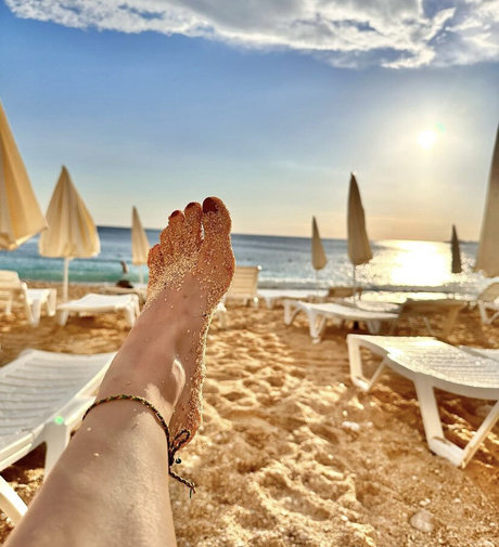 mrv lms nude model pictures