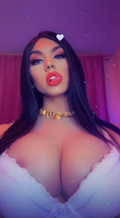 Hotbritneybitch pretty actress galleries