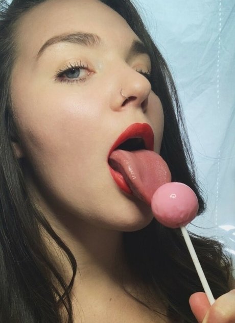 JonniJ star xxx pictures