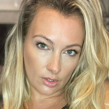 japanese milf onlyfans exclusive photos